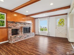 715 35th Street, Everett WA 98201