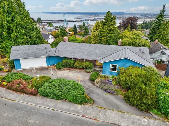 715 35th Street, Everett WA 98201
