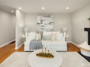 3257 37th Avenue SW, Seattle WA 98126