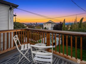 3257 37th Avenue SW, Seattle WA 98126
