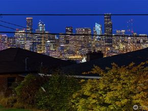 3257 37th Avenue SW, Seattle WA 98126