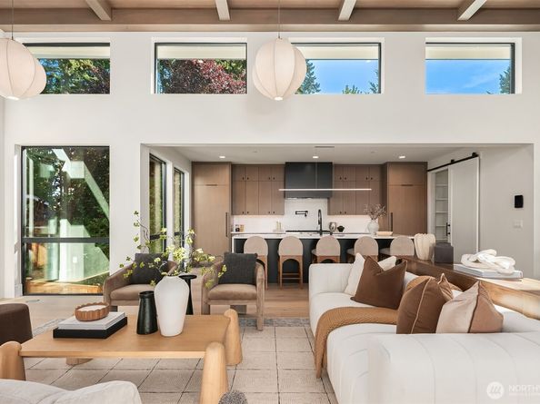 11217 NE 103rd Place, Kirkland WA 98033