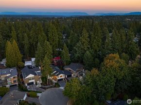 11217 NE 103rd Place, Kirkland WA 98033