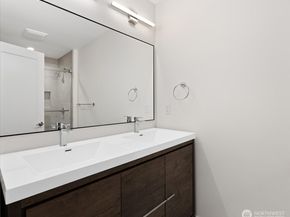 2349 NE 127 Street B, Seattle WA 98125