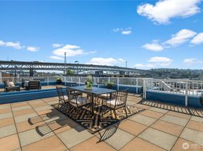 3919 Latona Avenue NE 305, Seattle WA 98105