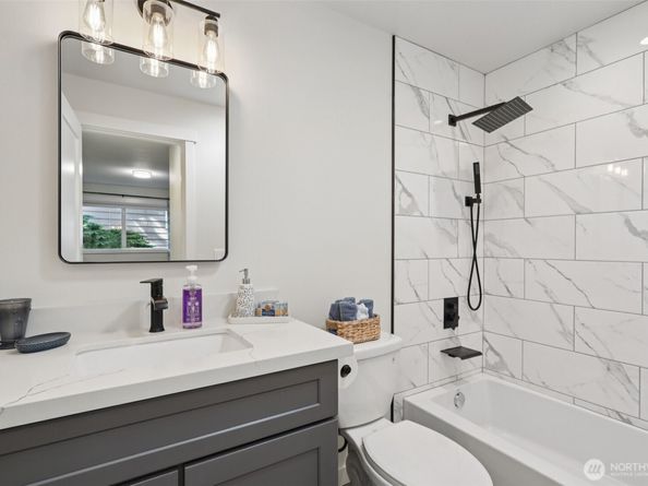 110 NW 188th Street, Shoreline WA 98177