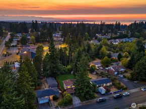 18710 64th Avenue W, Lynnwood WA 98037