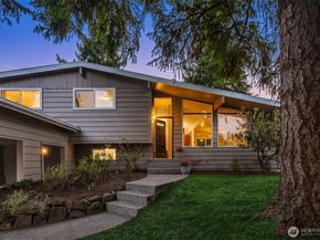 18710 64th Avenue W, Lynnwood WA 98037