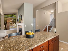 18710 64th Avenue W, Lynnwood WA 98037