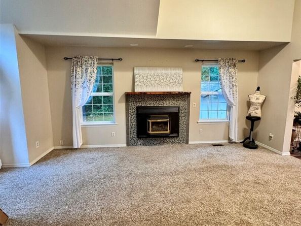 14444 Crescent Valley Road SE, Olalla WA 98359