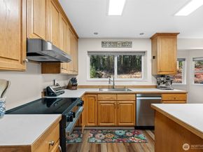 14444 Crescent Valley Road SE, Olalla WA 98359