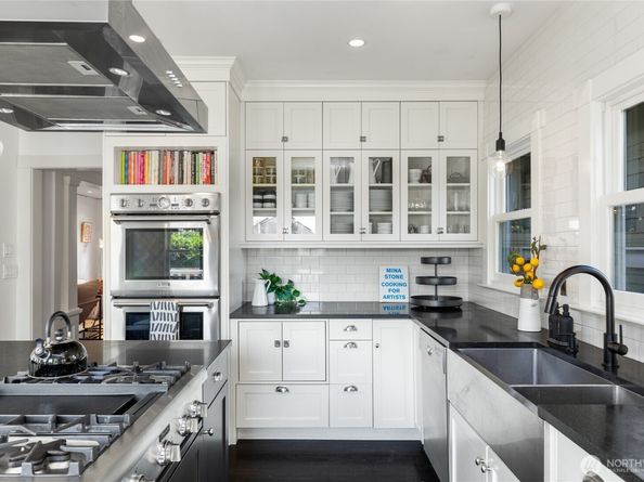 1514 35th Avenue, Seattle WA 98122