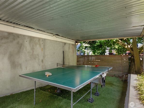 1514 35th Avenue, Seattle WA 98122
