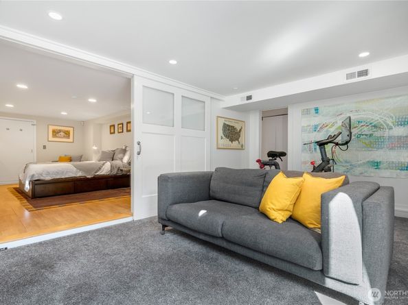1514 35th Avenue, Seattle WA 98122