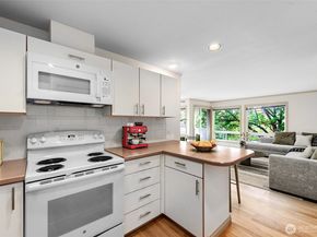 614 E Lynn Street 1, Seattle WA 98102