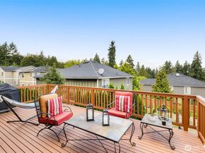 8214 NE 163rd Place, Kenmore WA 98028