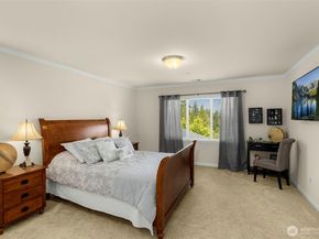 8214 NE 163rd Place, Kenmore WA 98028