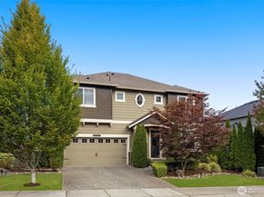 8214 NE 163rd Place, Kenmore WA 98028
