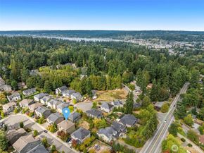 8214 NE 163rd Place, Kenmore WA 98028