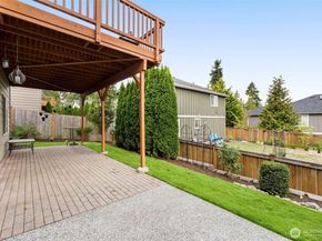 8214 NE 163rd Place, Kenmore WA 98028