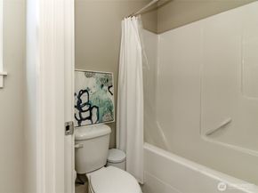 9311 S 216th Place, Kent WA 98031
