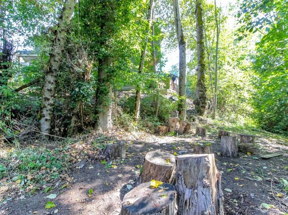 9311 S 216th Place, Kent WA 98031