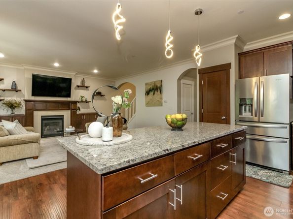 9311 S 216th Place, Kent WA 98031