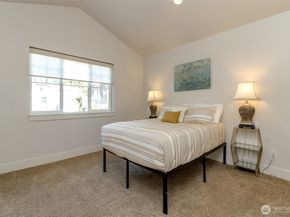 9311 S 216th Place, Kent WA 98031