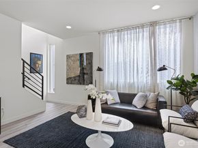 2527 29th Avenue S D, Seattle WA 98144