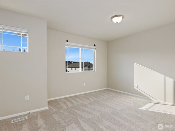 1002 Timberline Avenue, Bremerton WA 98312