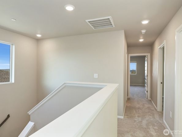 1002 Timberline Avenue, Bremerton WA 98312