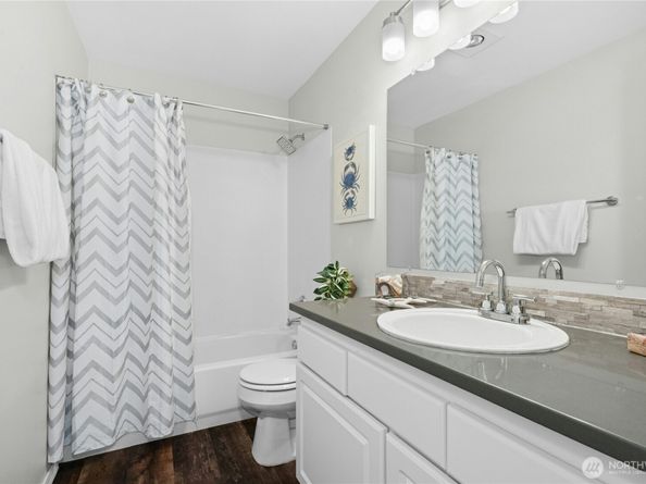 725 SW 115th Street SW BB 204, Everett WA 98204