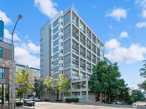 2717 Western Avenue PH04, Seattle WA 98121
