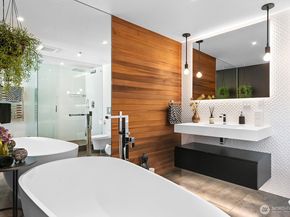 2717 Western Avenue PH04, Seattle WA 98121