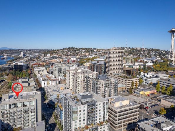 2717 Western Avenue PH04, Seattle WA 98121