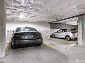 2717 Western Avenue PH04, Seattle WA 98121