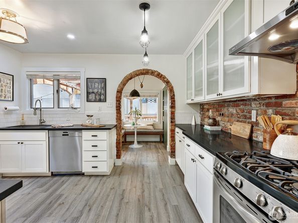 5106 51st Avenue S, Seattle WA 98118