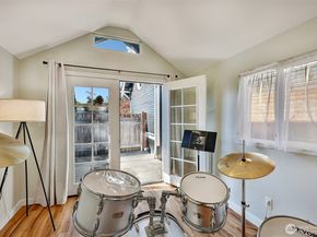 5106 51st Avenue S, Seattle WA 98118