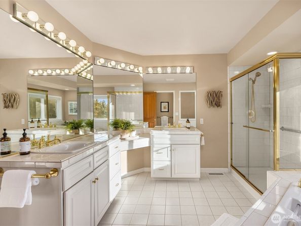 1245 High School Road NE, Bainbridge Island WA 98110