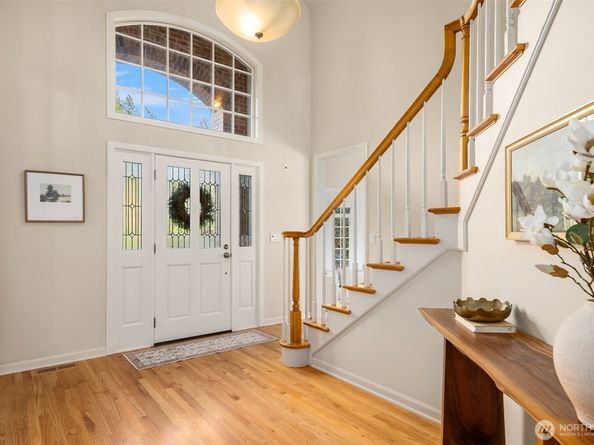 1245 High School Road NE, Bainbridge Island WA 98110