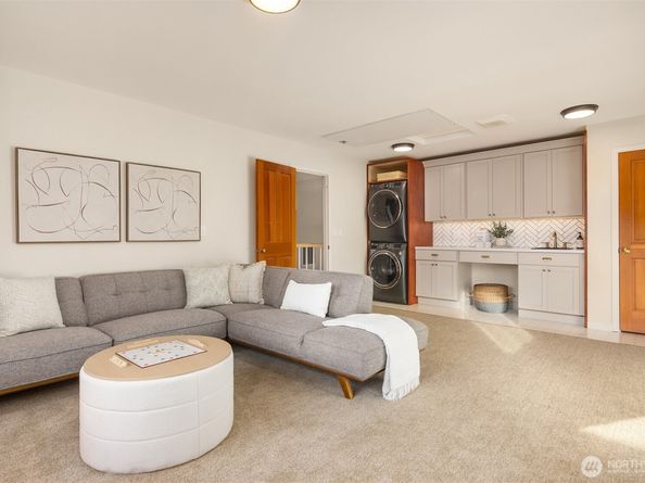 1245 High School Road NE, Bainbridge Island WA 98110