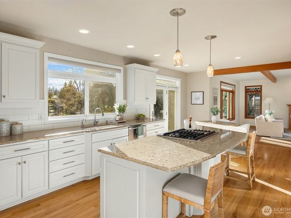 1245 High School Road NE, Bainbridge Island WA 98110