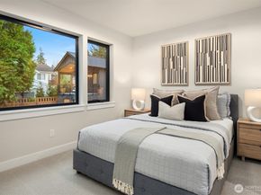 10805 NE 60th Street, Kirkland WA 98033