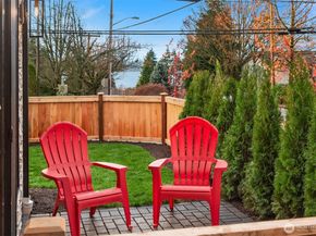 10805 NE 60th Street, Kirkland WA 98033