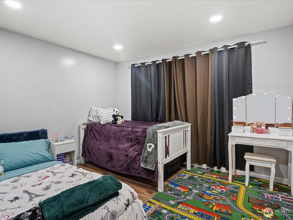 5537 S 119th St, Seattle WA 98178