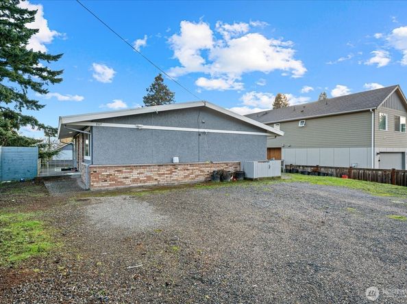 5537 S 119th St, Seattle WA 98178