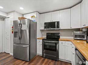 5537 S 119th St, Seattle WA 98178