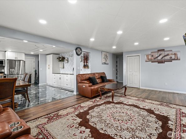 5537 S 119th St, Seattle WA 98178