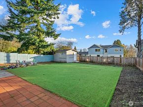 5537 S 119th St, Seattle WA 98178