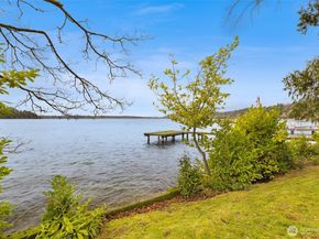 5265 West Mercer Way, Mercer Island WA 98040